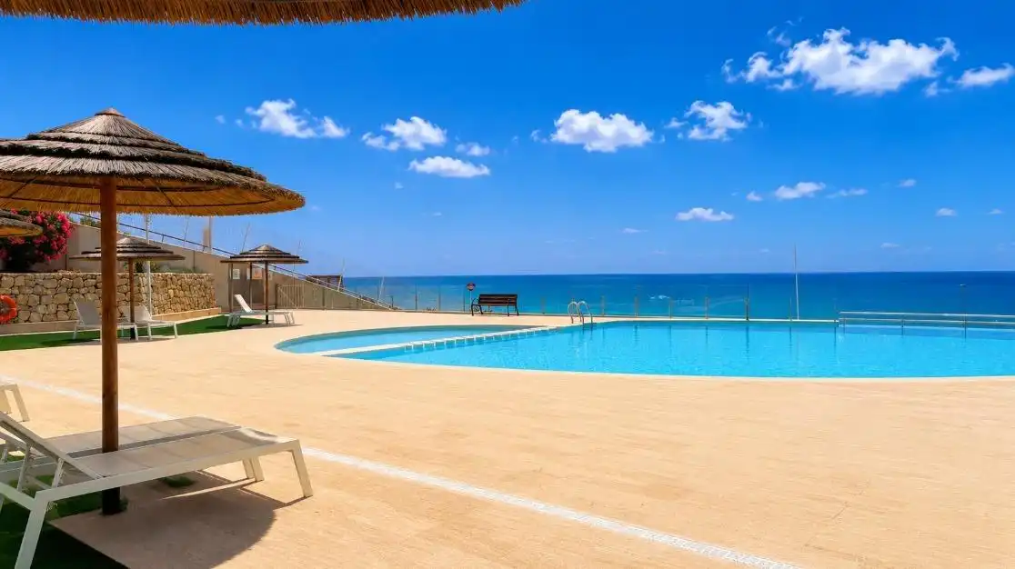 Piscina de Apartamento en venta en Elche / Elx con Aire acondicionado, Jardín privado y Terraza