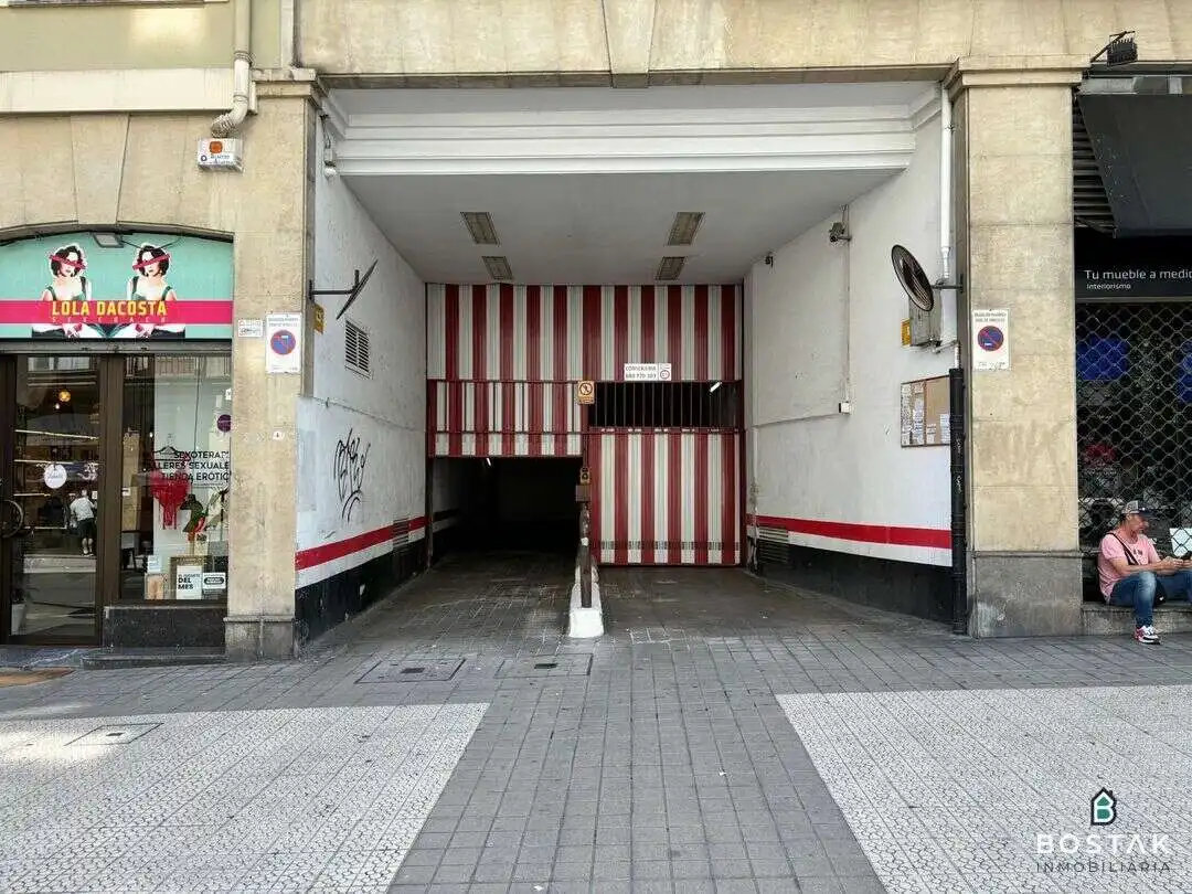 Parking de Garaje en venta en Bilbao 