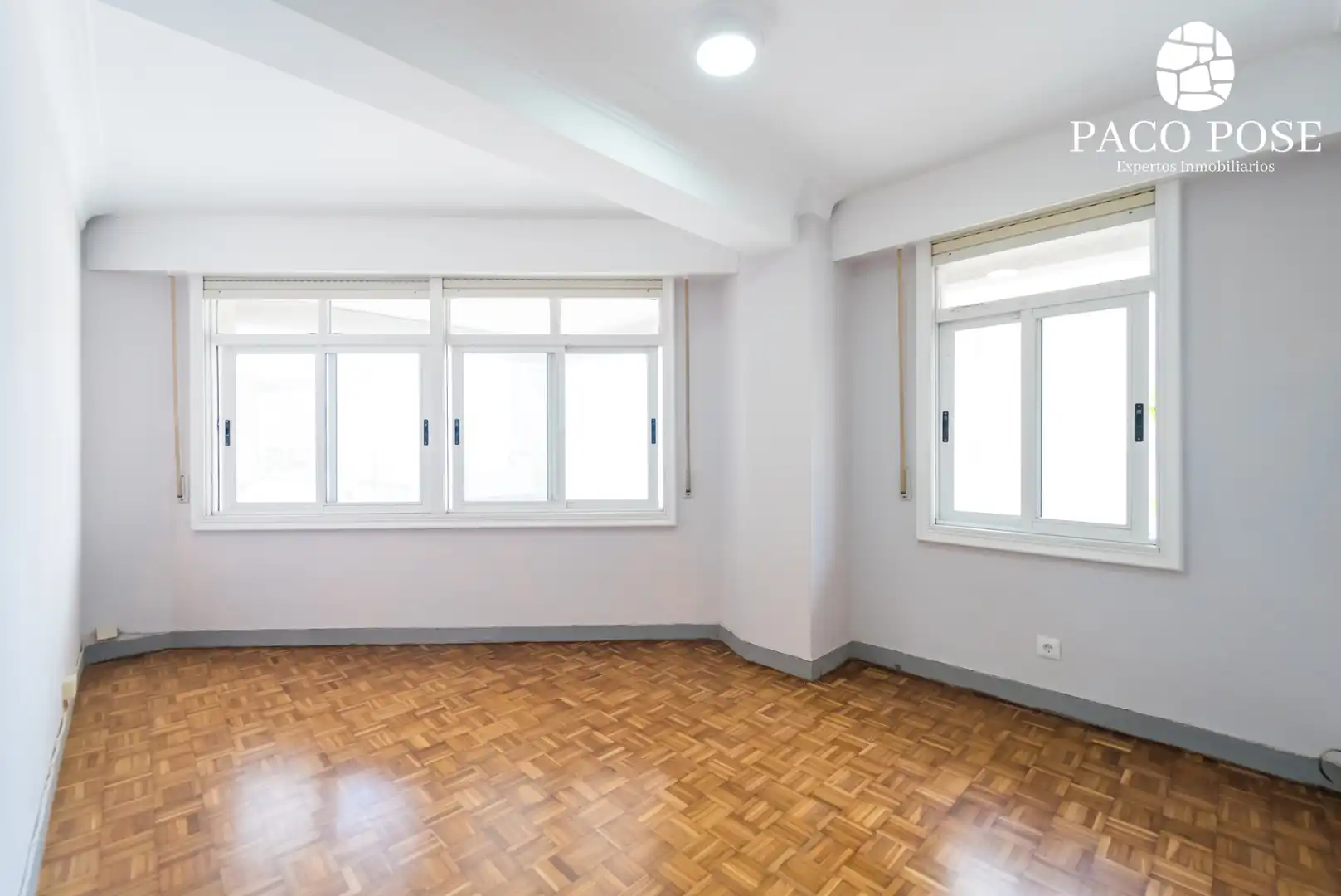Bedroom of Flat for sale in A Coruña Capital   with Parquet flooring, Furnished and Oven