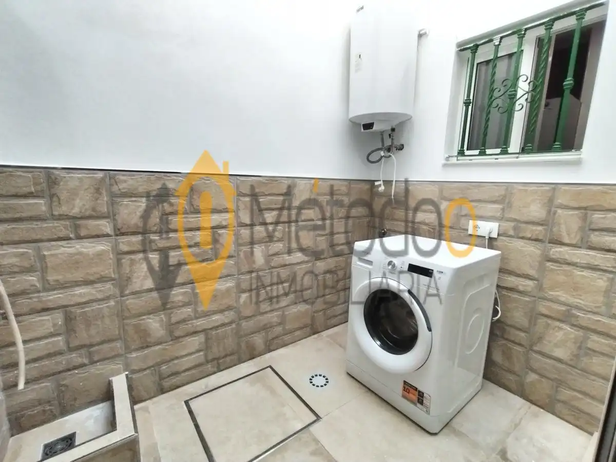 Balcony of Detached homes for sale in Sevilla  with Air Conditioner, Heating and Terrace