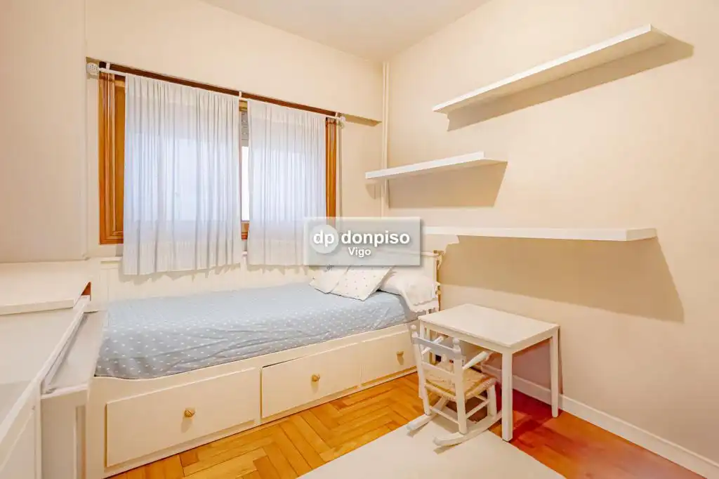 Apartamento en venta en Plaza España - Corte Inglés