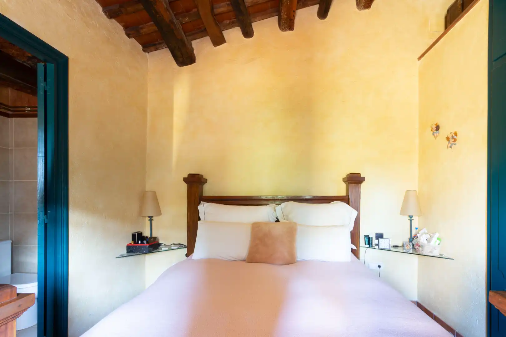 Dormitori de Casa o xalet en venda en Subirats amb Aire condicionat, Jardí privat i Moblat