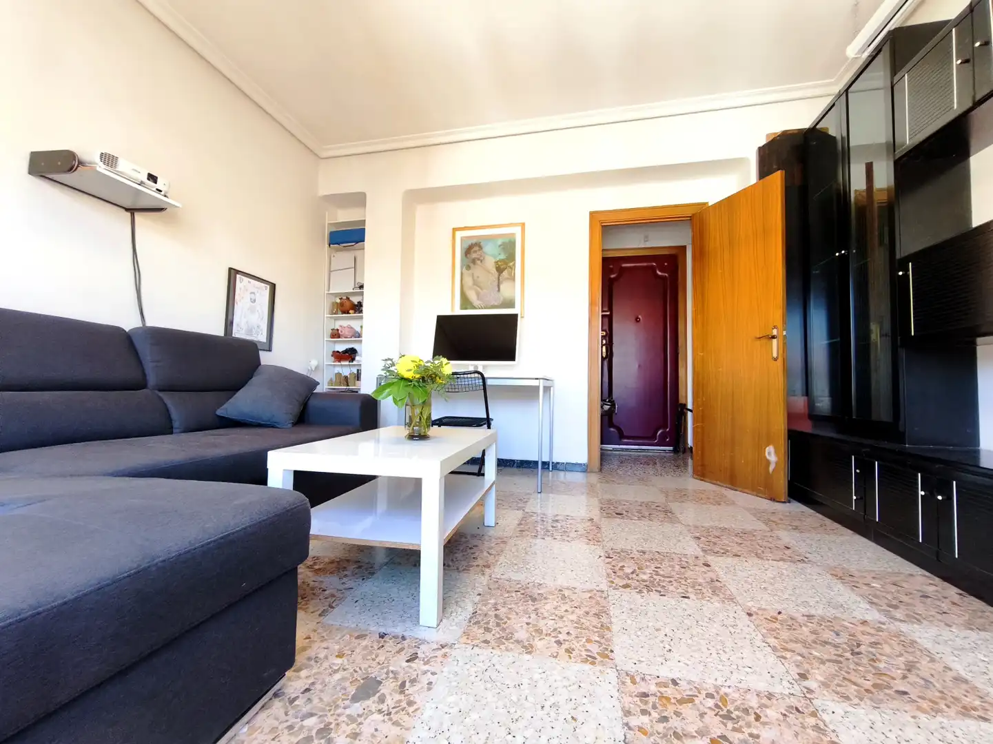 Sala d'estar de Pis en venda en  Logroño amb Calefacció i Parquet