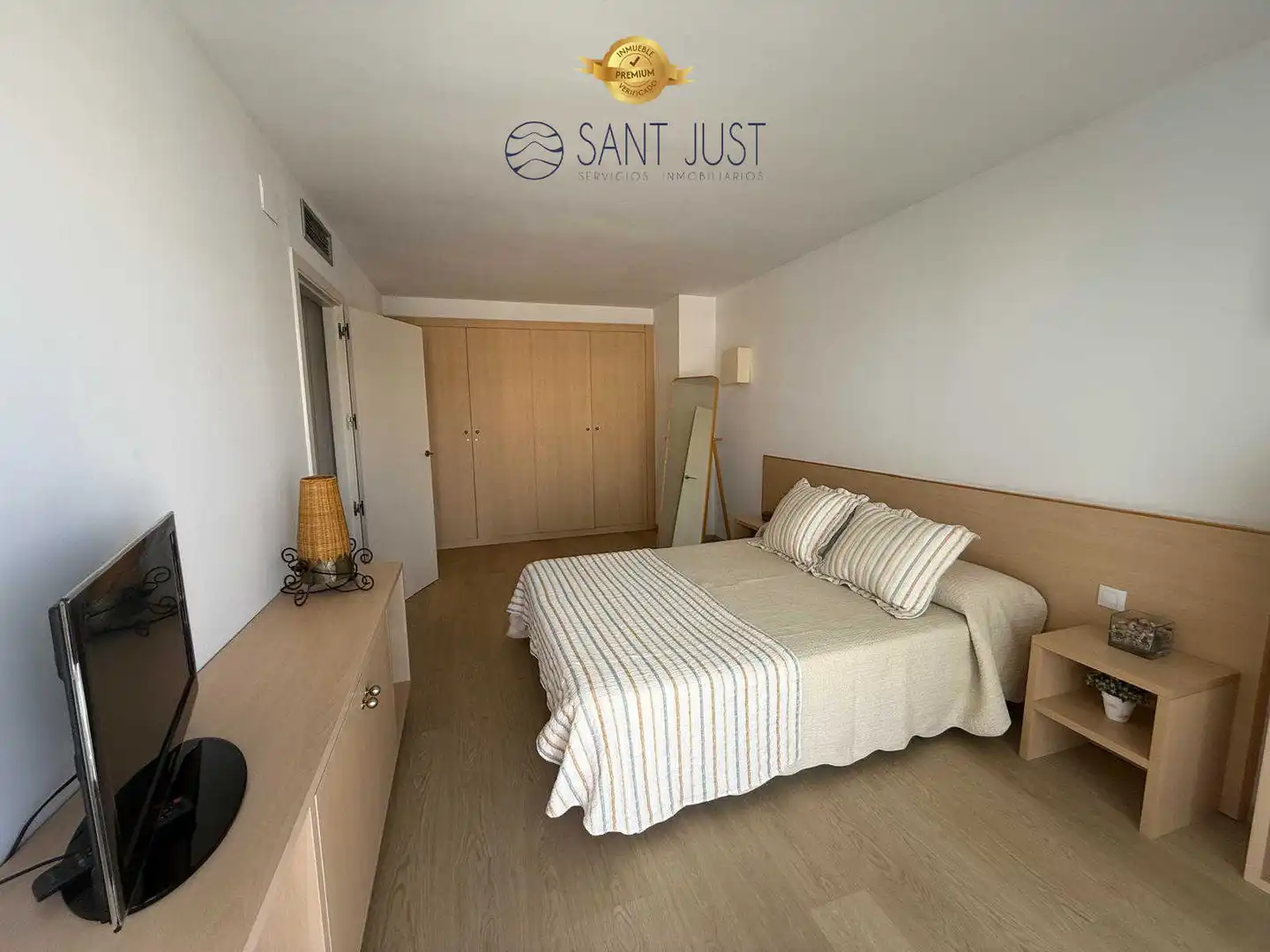 Schlafzimmer von Wohnungen zur Miete in Vila-seca mit Terrasse, Möbliert und Mikrowelle