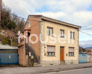 Vista exterior de Casa o xalet en venda en Langreo amb Terrassa