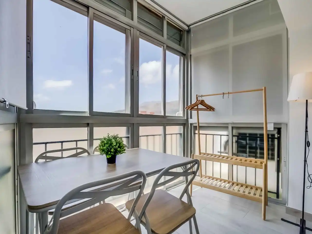 Terraza de Piso de alquiler en Torremolinos con Aire acondicionado y Balcón