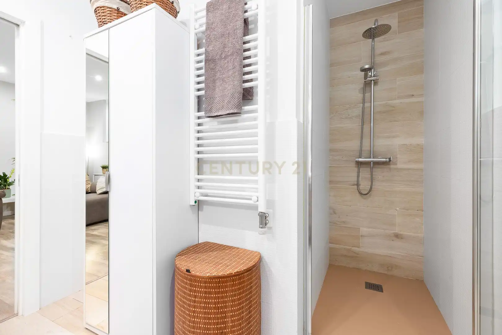 Bathroom of Apartments for sale in Mollet del Vallès  with Air Conditioner and Swimming Pool