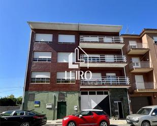 Exterior view of Building for sale in Cuntis