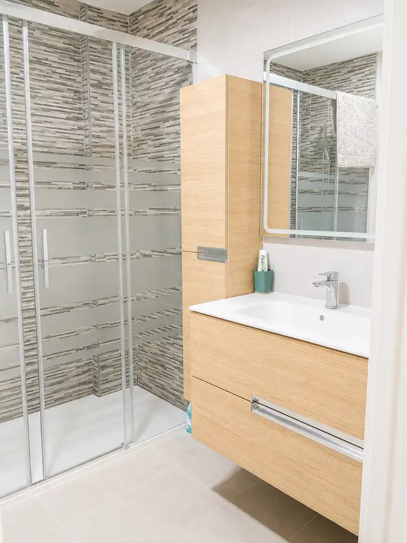 Bathroom of Flat for rent in Motril  with Terrace, Furnished and Oven