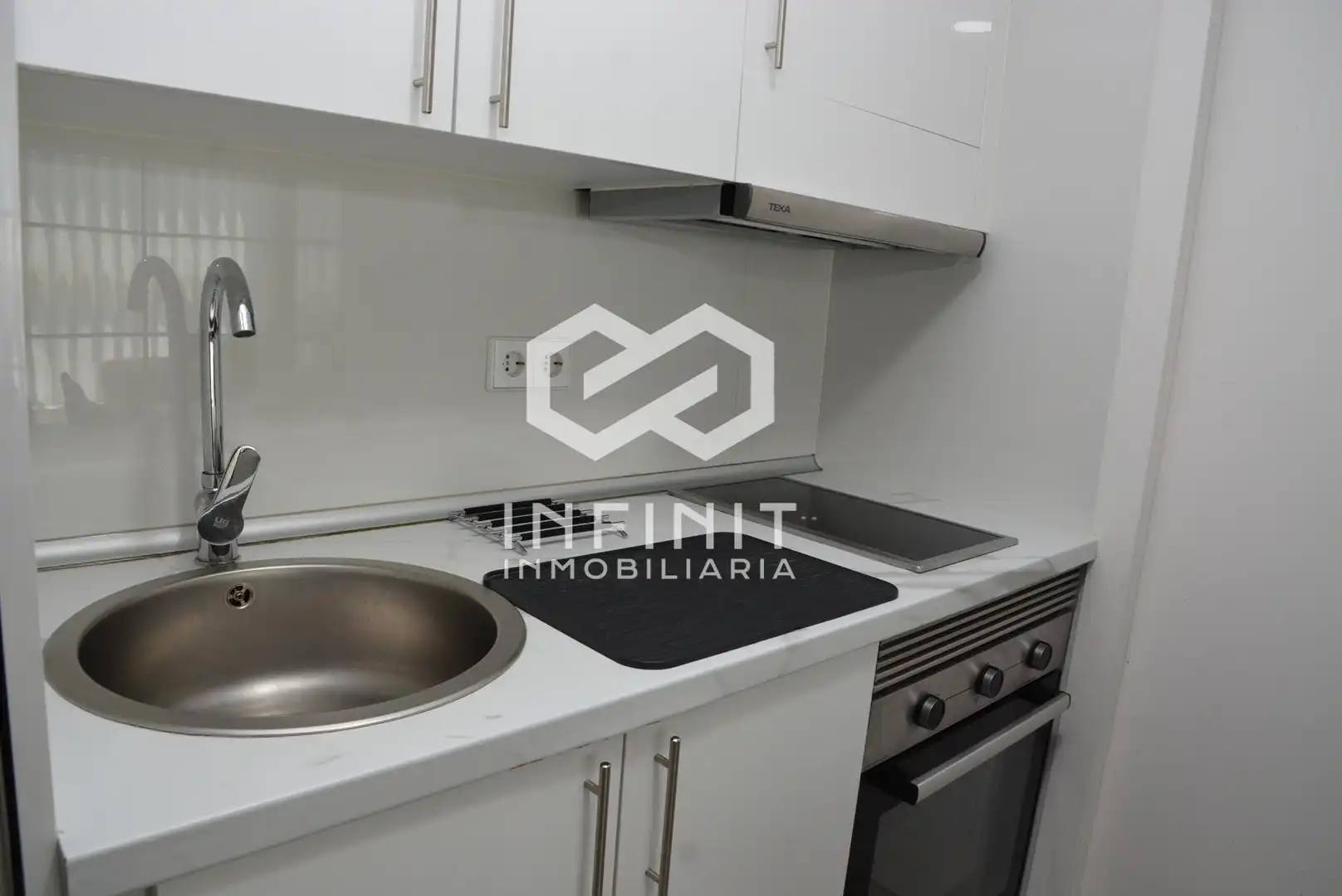 Lofts for sale in Reyes Católicos