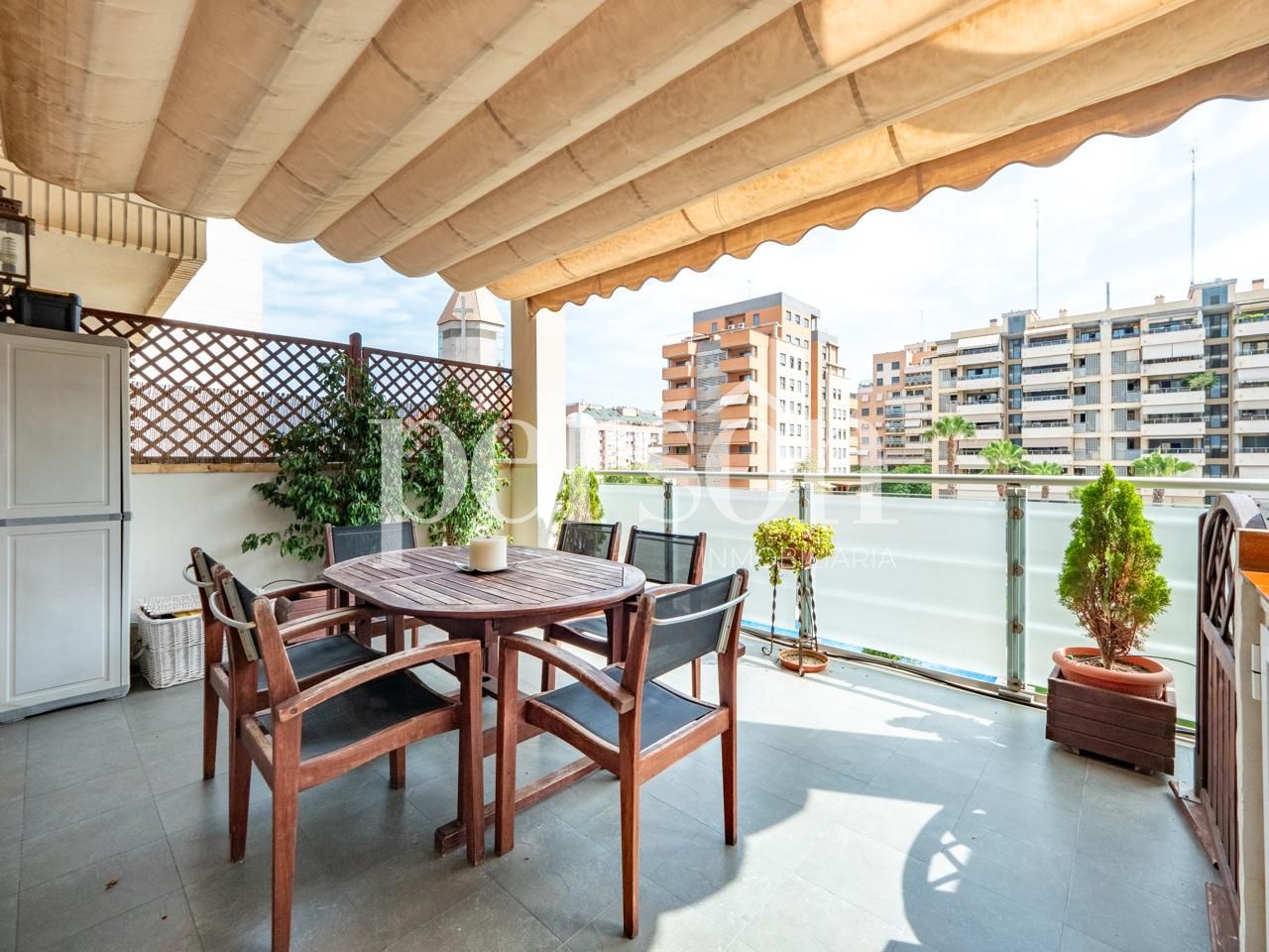 Terrace of Flat to rent in  Valencia Capital  with Air Conditioner, Heating and Private garden