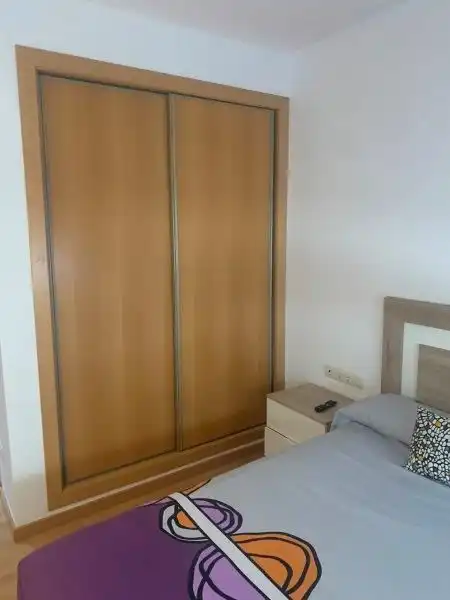 Schlafzimmer von Erdgeschoss zum Verkauf in L'Ampolla mit Klimaanlage, Heizung und Möbliert
