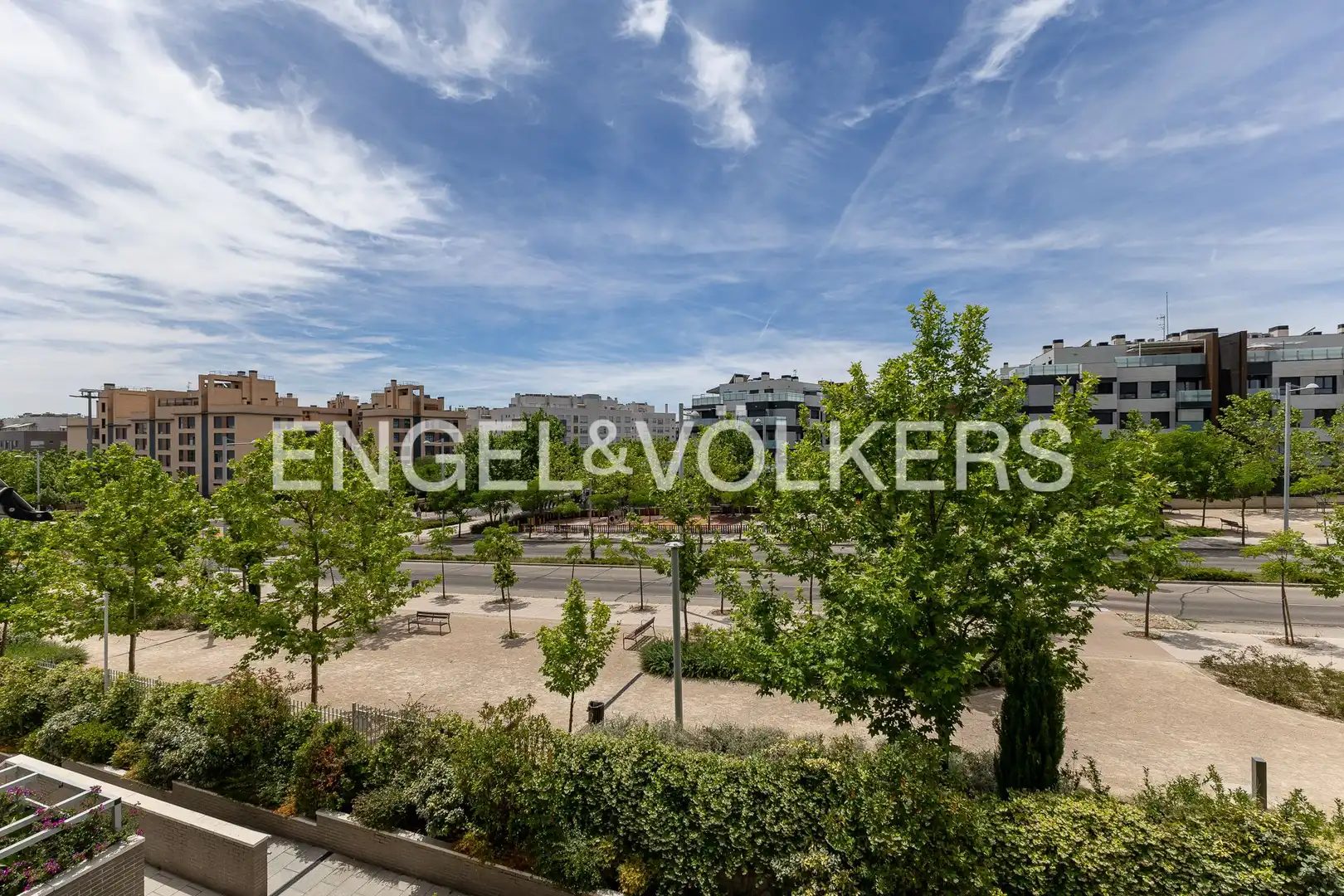 Terrasse von Wohnung zur Miete in San Sebastián de los Reyes mit Klimaanlage, Heizung und Privatgarten