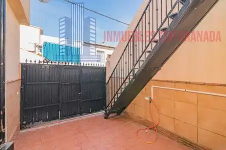 Casa o xalet en venda a LOGROÑO, La Zubia Ciudad