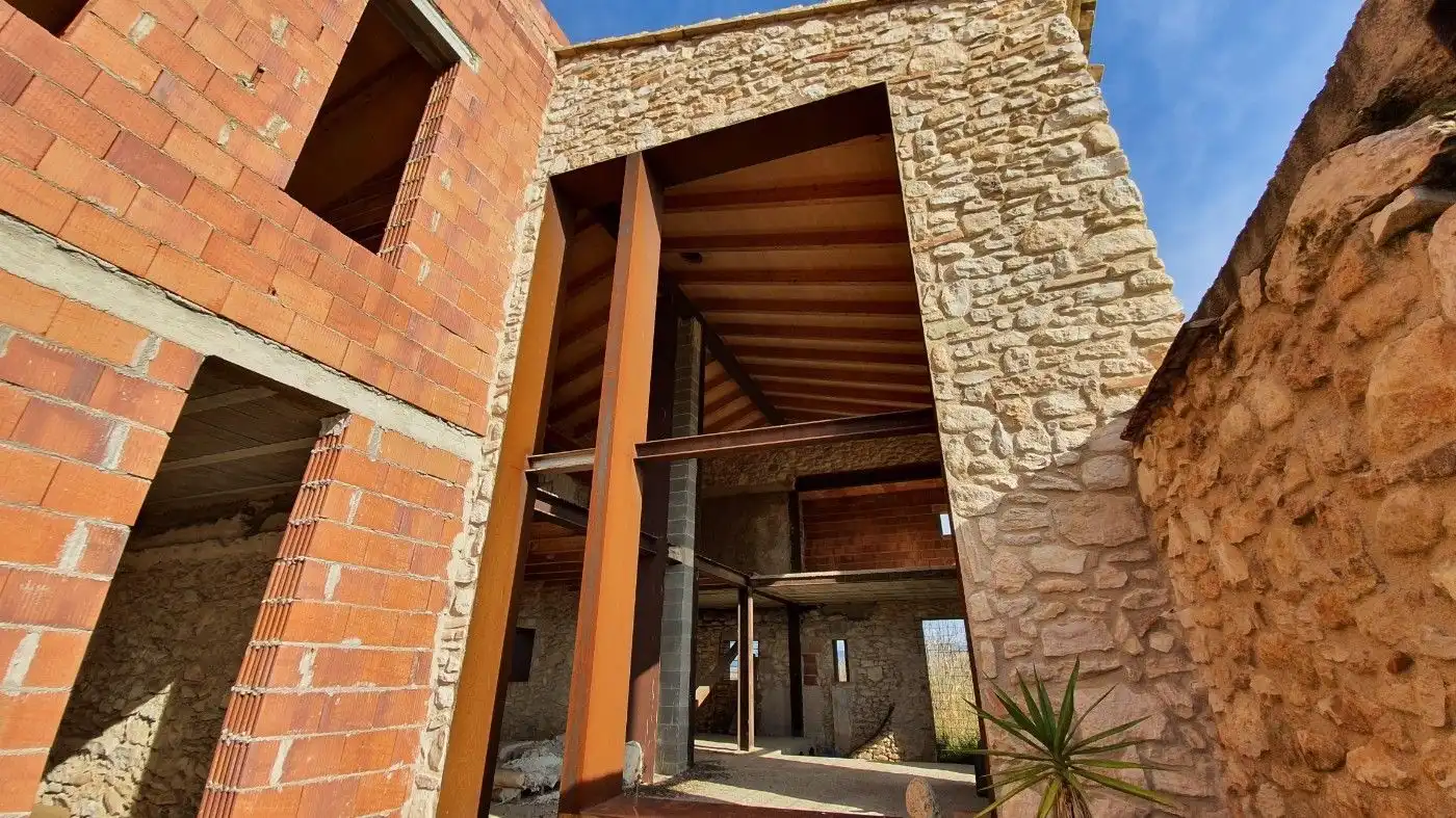 Vista exterior de Casa o chalet en venta en Benissanet con Terraza