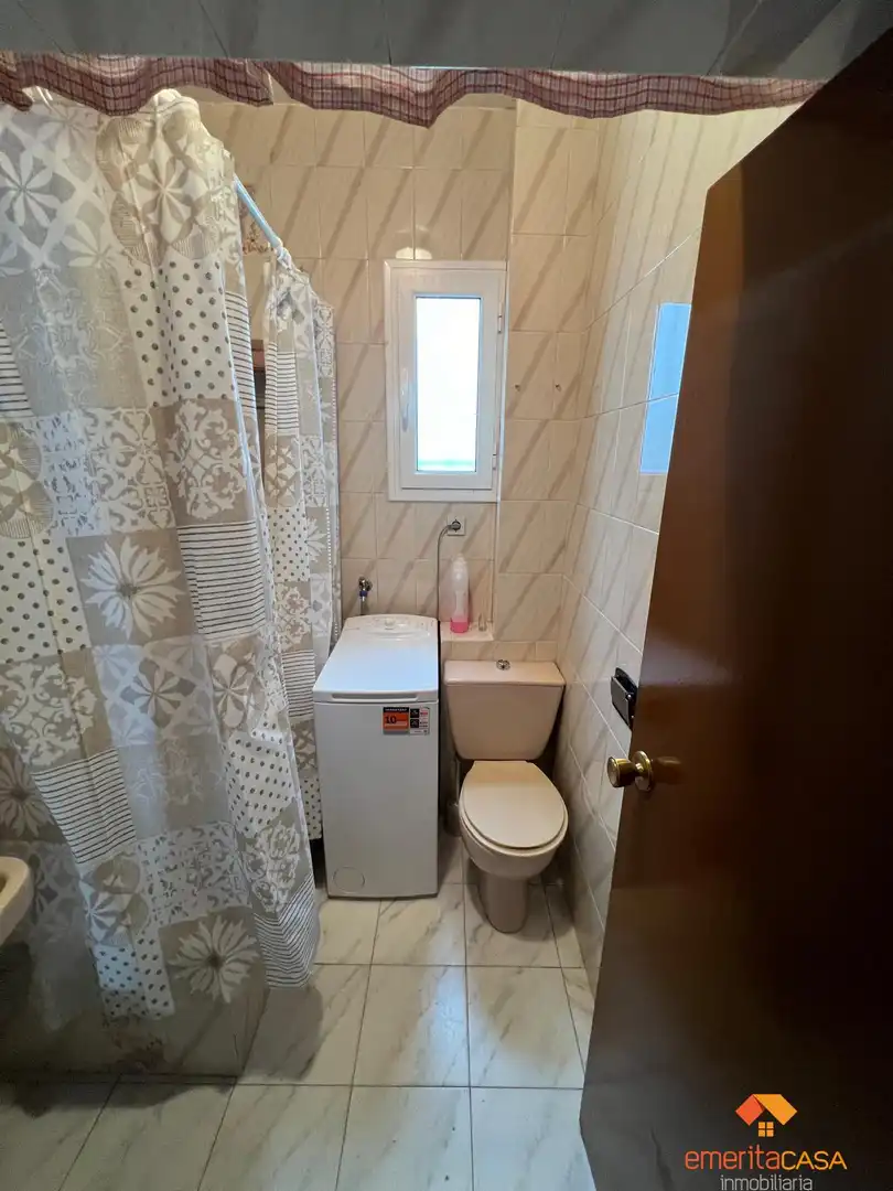 Bathroom of Flat for sale in Zafra