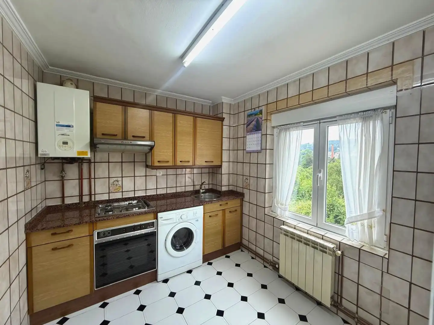 Küche von Wohnung zum Verkauf in Avilés mit Heizung und Möbliert