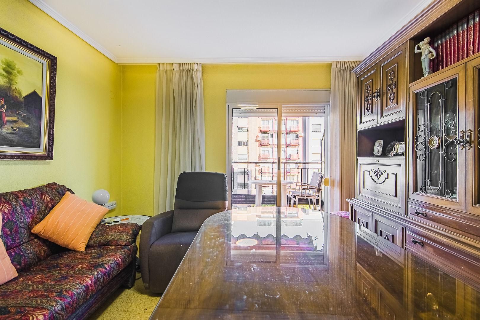 Living room of Flat for sale in  Valencia Capital