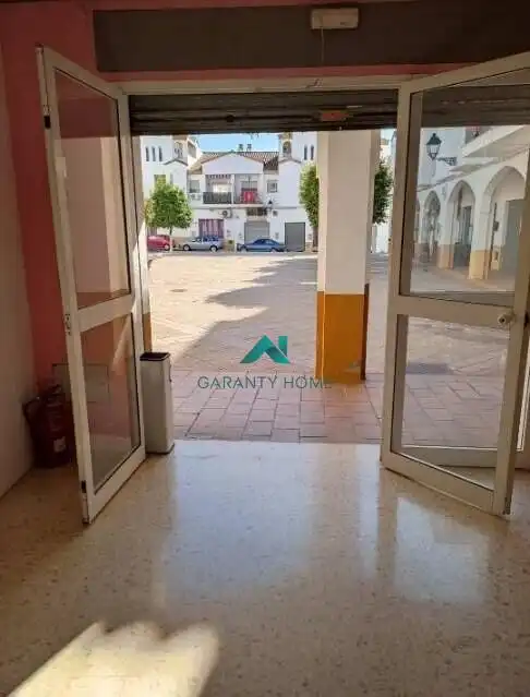 Vista exterior de Local de alquiler en Gines con Aire acondicionado