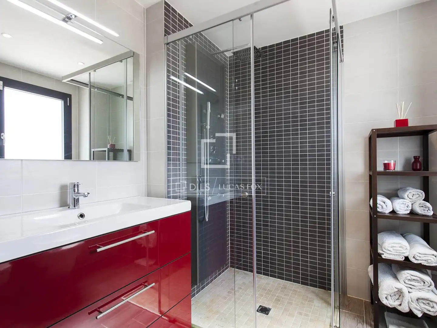 Bany de Casa o xalet en venda en Sant Pere de Ribes amb Aire condicionat, Jardí privat i Parquet