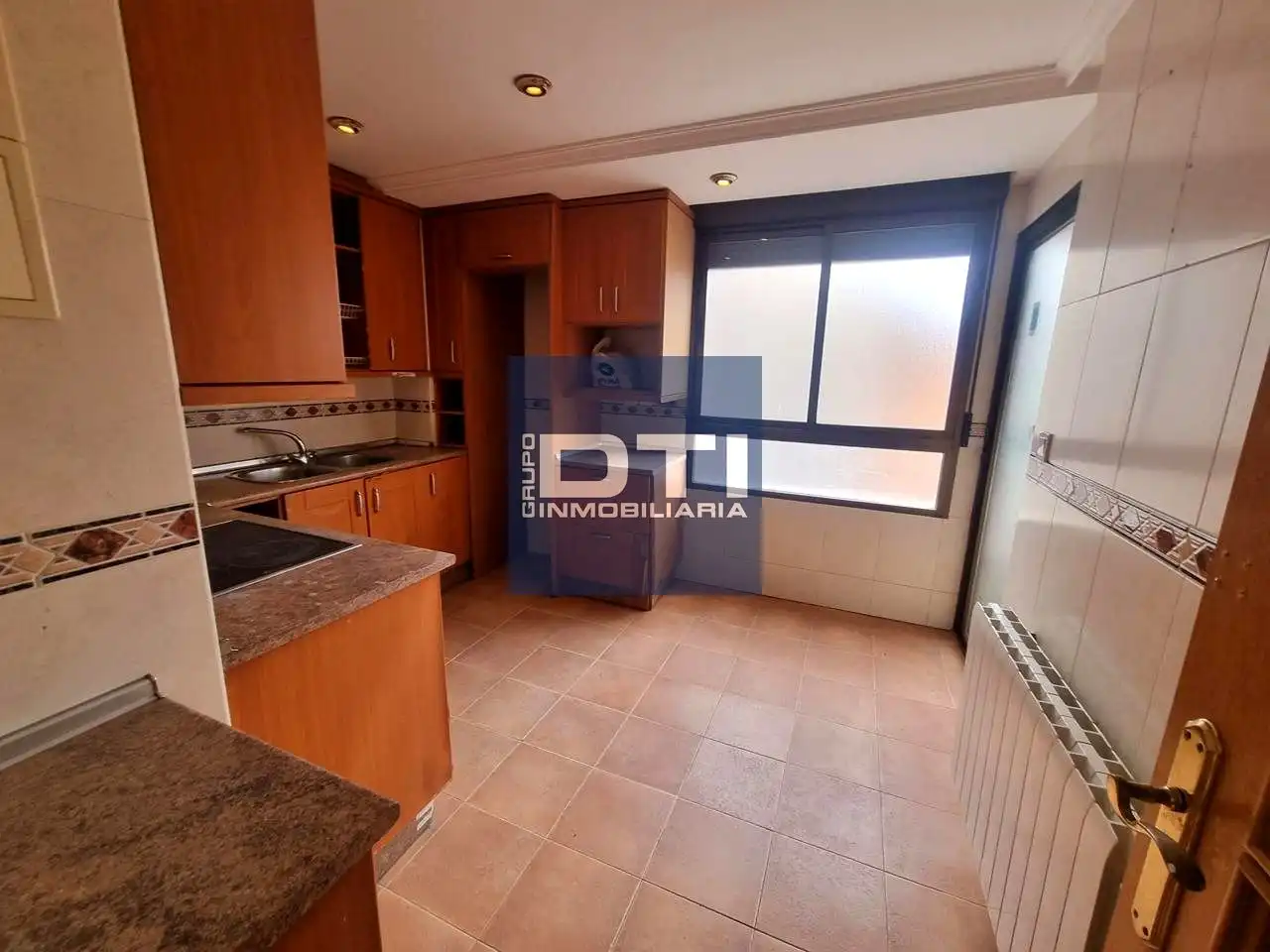 Cocina de Dúplex en venta en Albacete con Calefacción