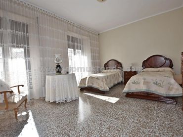 Casa amb balcó en venda a Casco Histórico