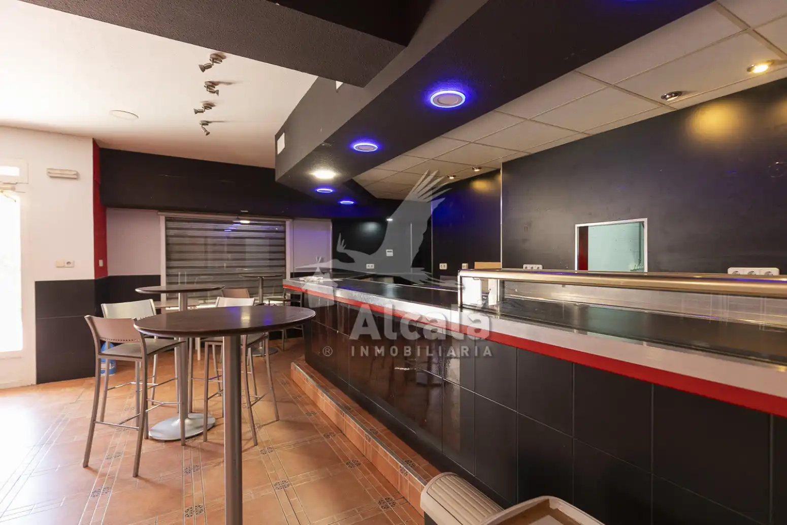 Local en venta en Alcalá de Henares
