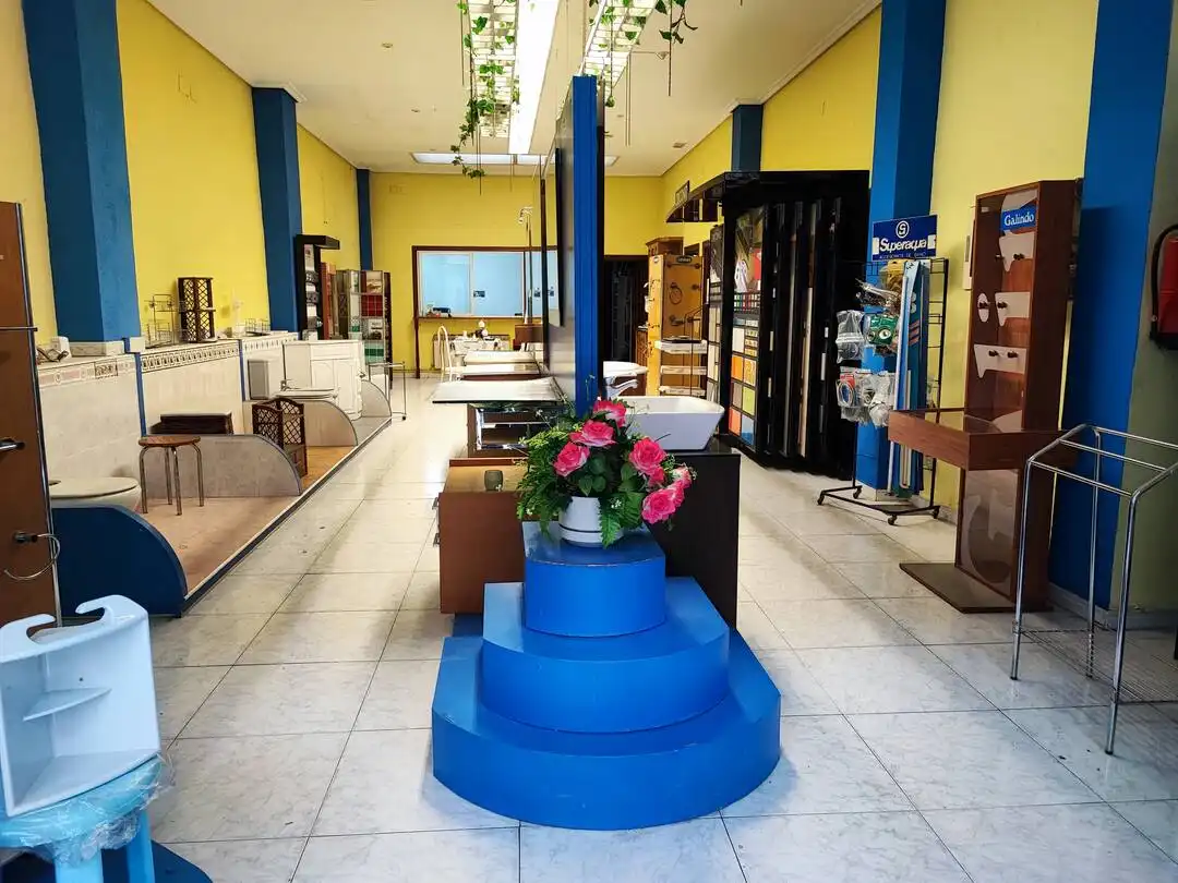 Local comercial en venta en Bruno Villarreal Kalea