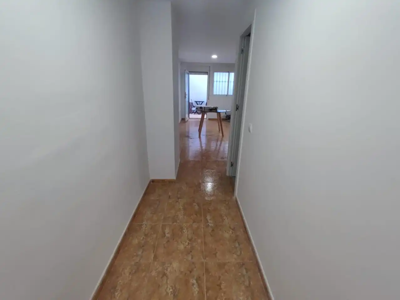 Ground floor for rent in D' Antonio Ponz, La Malva-rosa