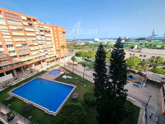 Piso en Alquiler en Calle del Alcalde José Luis Lassaletta, 6 en Babel