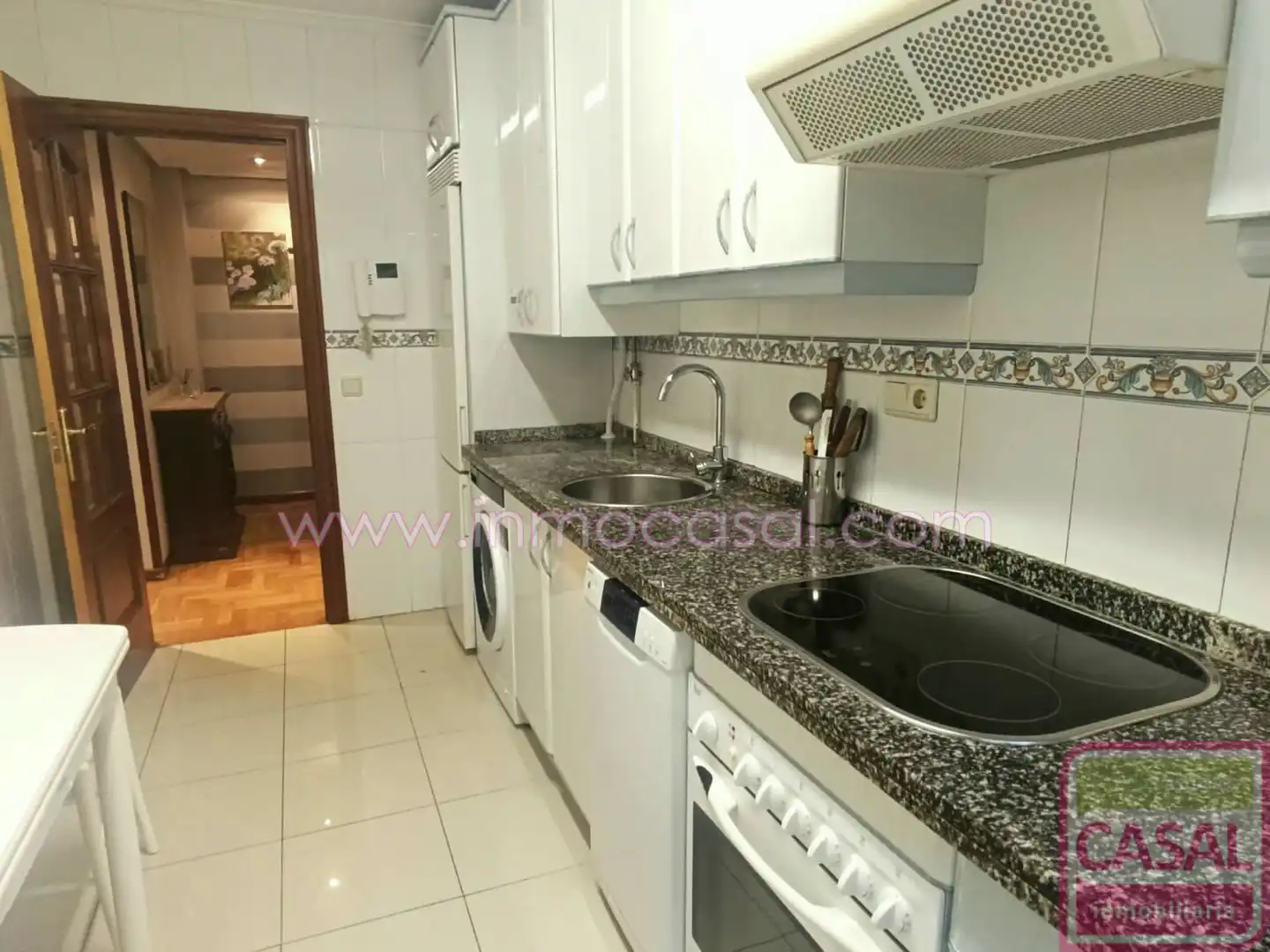 Küche von Wohnung zur Miete in Oviedo  mit Heizung und Möbliert