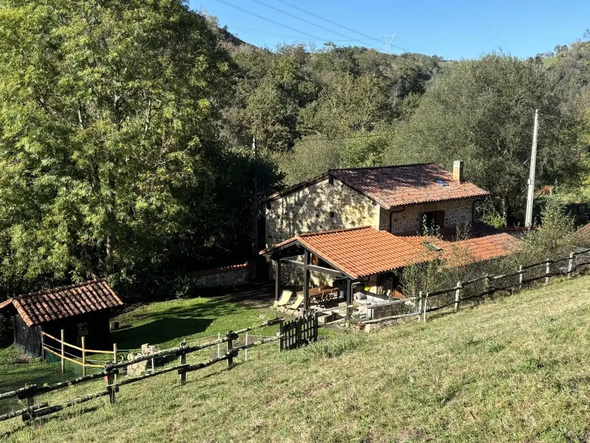 Jardín de Casa o chalet en venta en Cabrales, Asturias