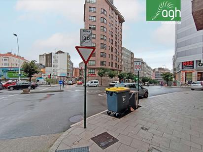 Vista exterior de Garatge en venda en A Coruña Capital 