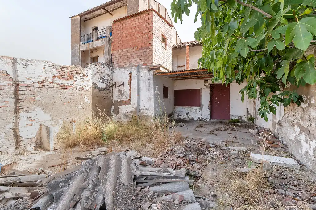 Vista exterior de Casa adosada en venta en Peñarroya-Pueblonuevo
