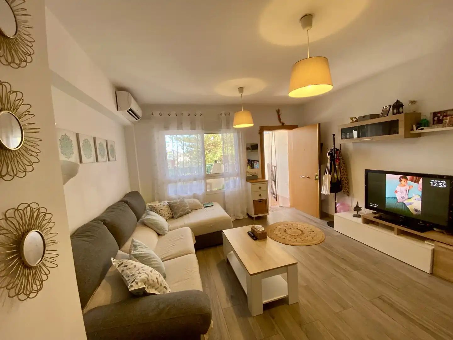 Sala de estar de Casa adosada en venta en Carboneras con Aire acondicionado, Calefacción y Amueblado