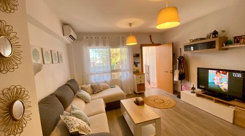 Foto 4 de Casa adosada en venda a Avenida María Cristina, Carboneras, Almería