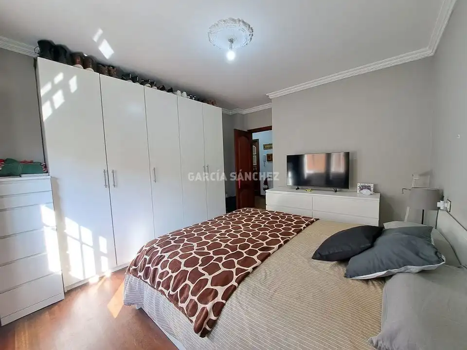 Bedroom of Flat for sale in A Pobra do Caramiñal  with Furnished