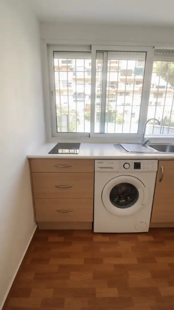 Cuina de Planta baixa en venda en Marbella amb Piscina, Moblat i Internet