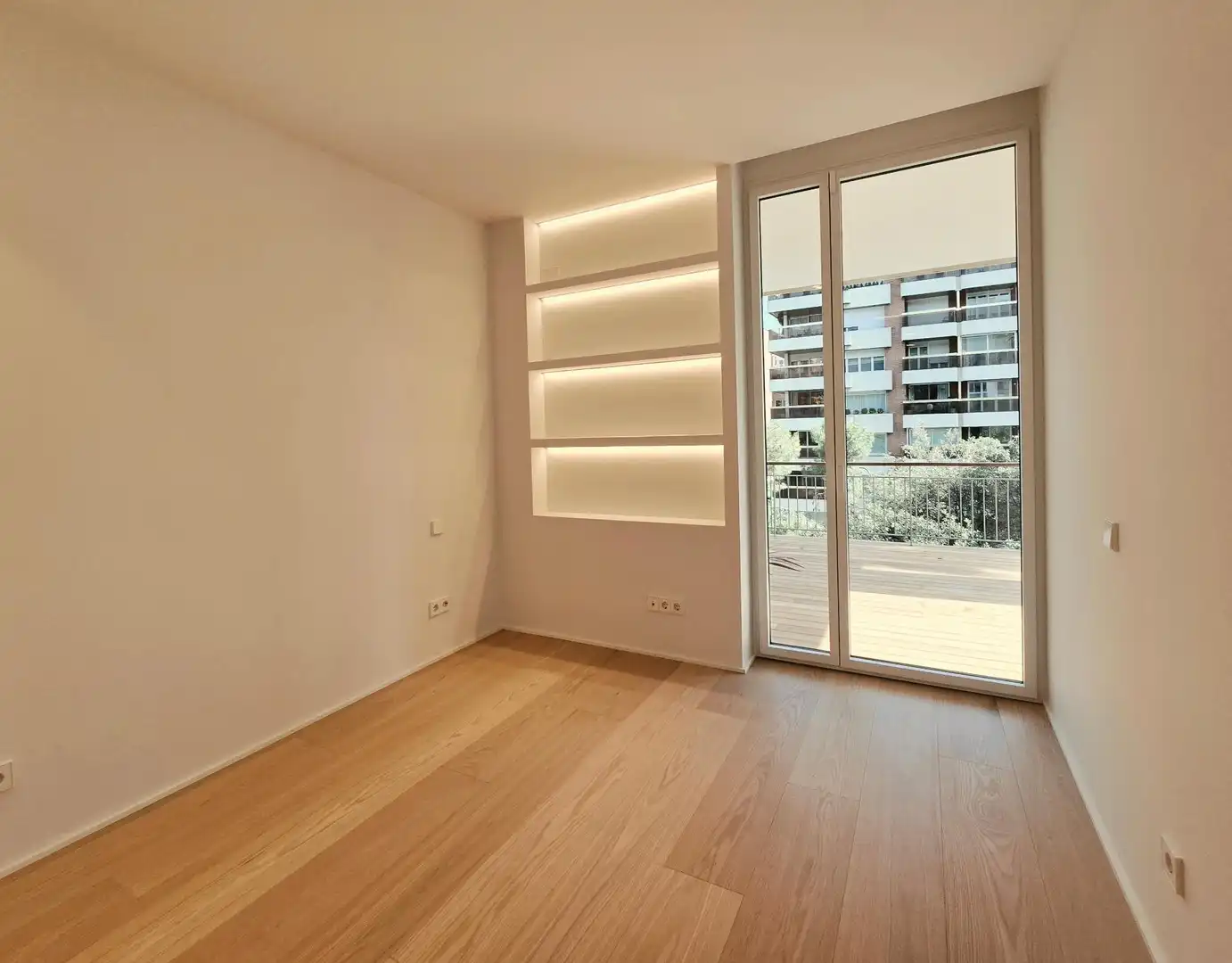 Sala d'estar de Pis en venda en Barcelona amb Aire condicionat, Calefacció i Terrassa
