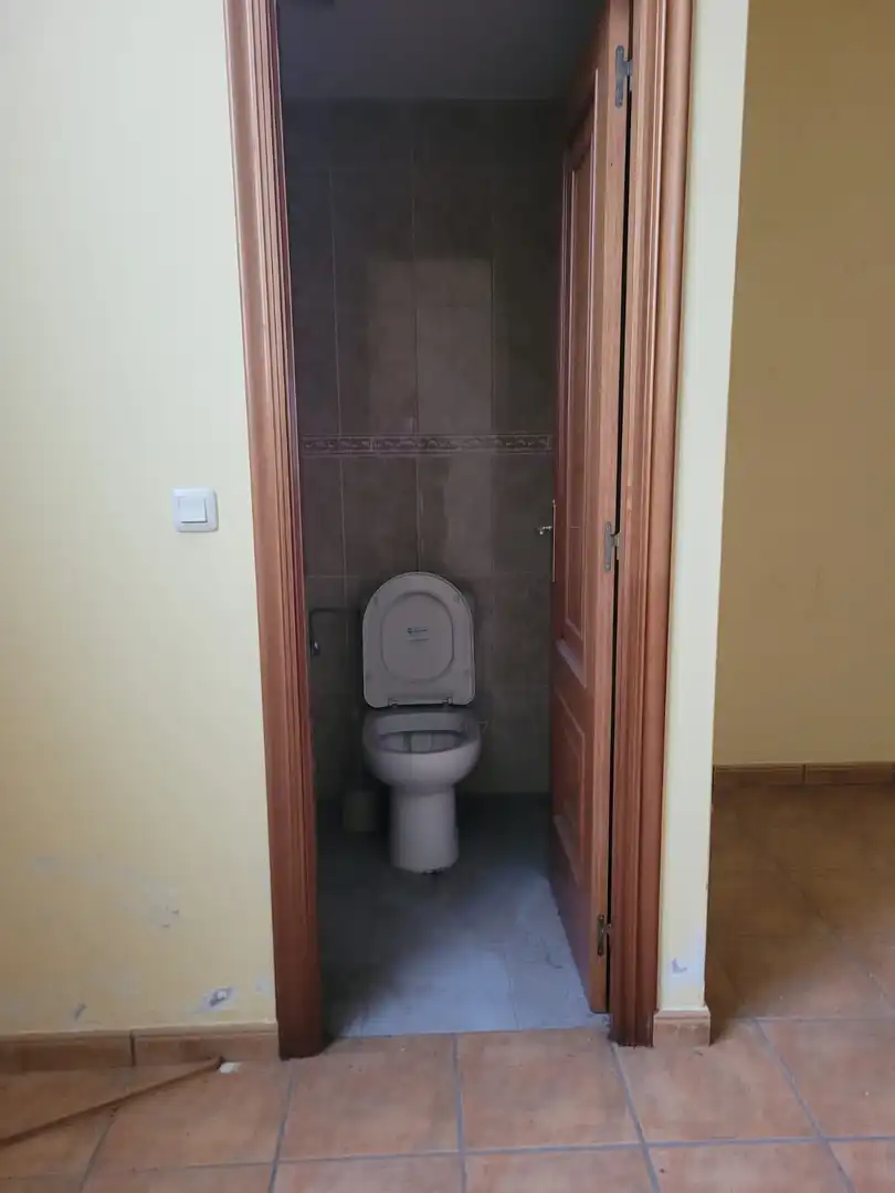Local comercial en alquiler en Concheiros - Fontiñas, imagen 4