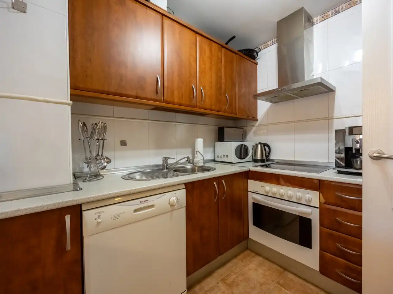 Kitchen of Flat for rent in Marbella  with Private garden, Terrace and Swimming Pool