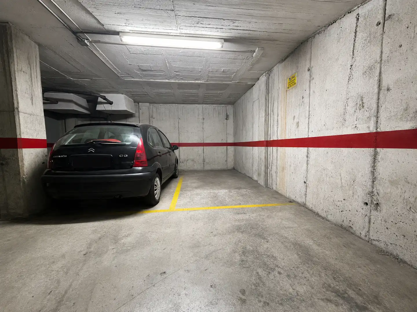 Parkplatz von Garage zum Verkauf in Barcelona