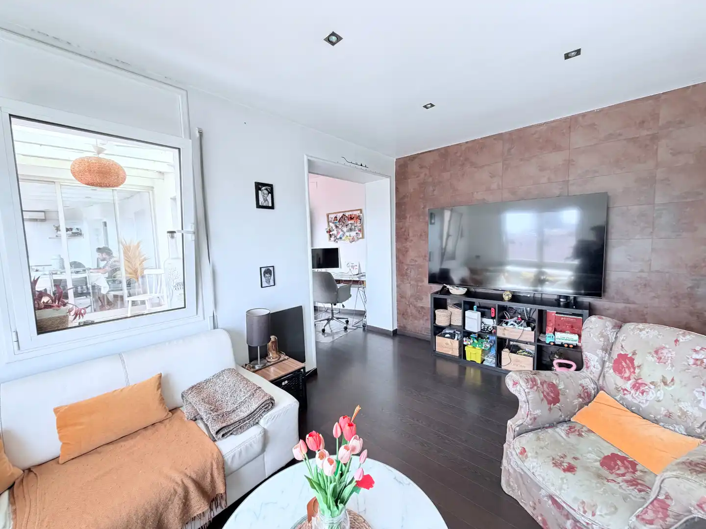 Living room of Attic for sale in Barcelona  with Air Conditioner, Heating and Parquet flooring