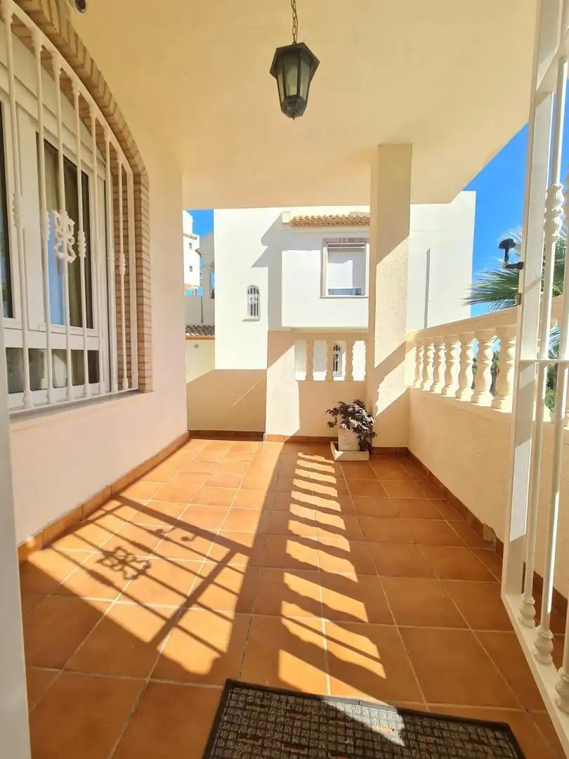 Terrassa de Casa o xalet en venda en Orihuela