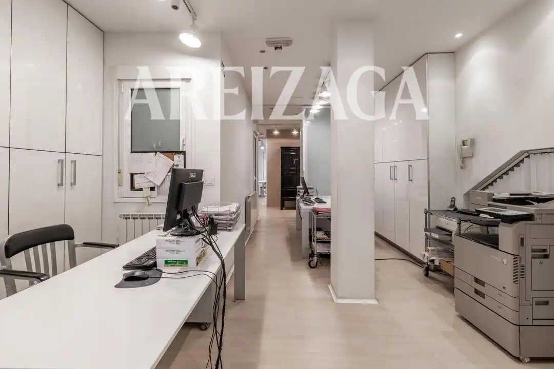 Büro zur Miete in Donostia - San Sebastián 
