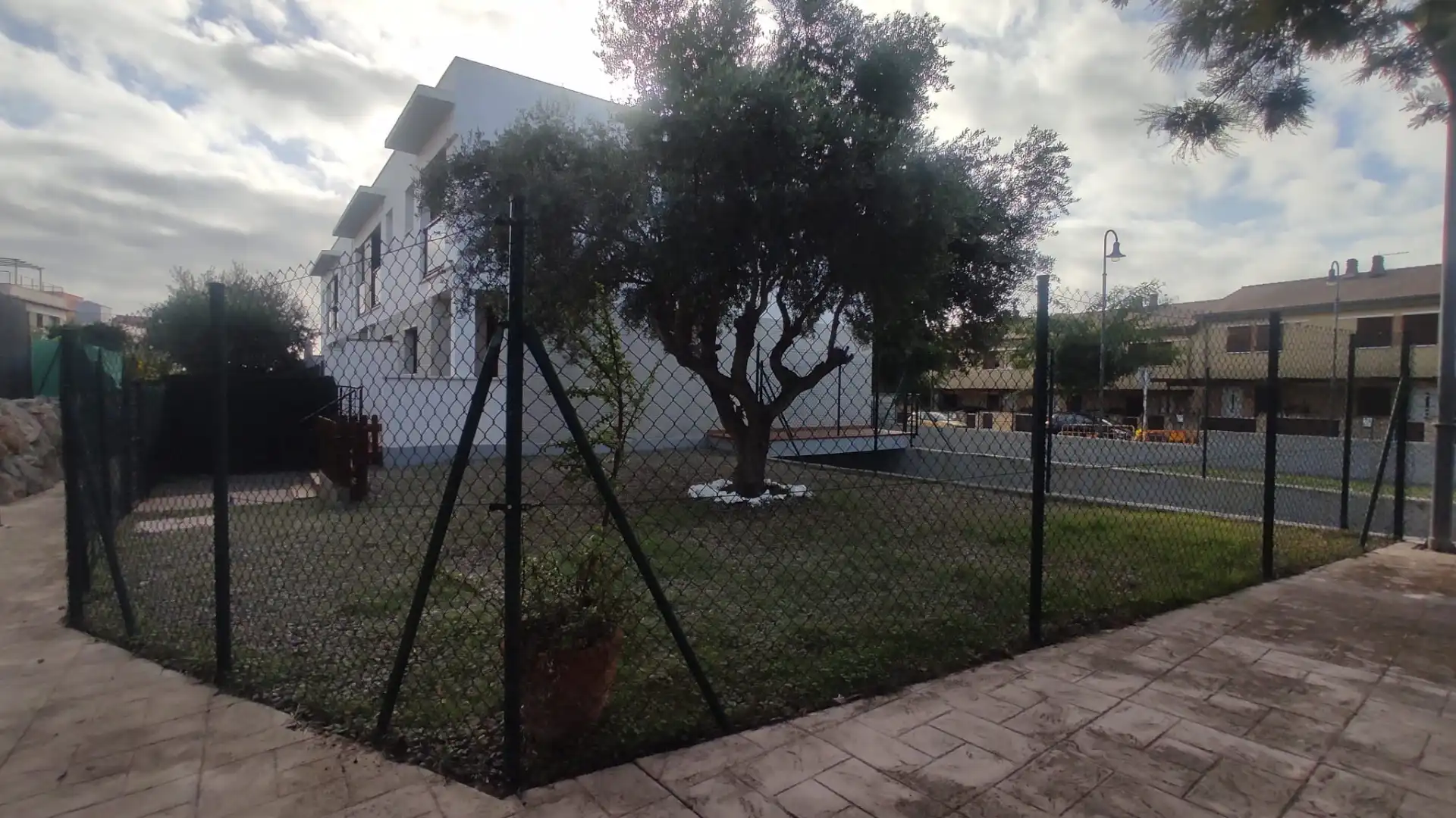 Jardín de Casa adosada en venta en Roda de Berà con Aire acondicionado, Calefacción y Jardín privado