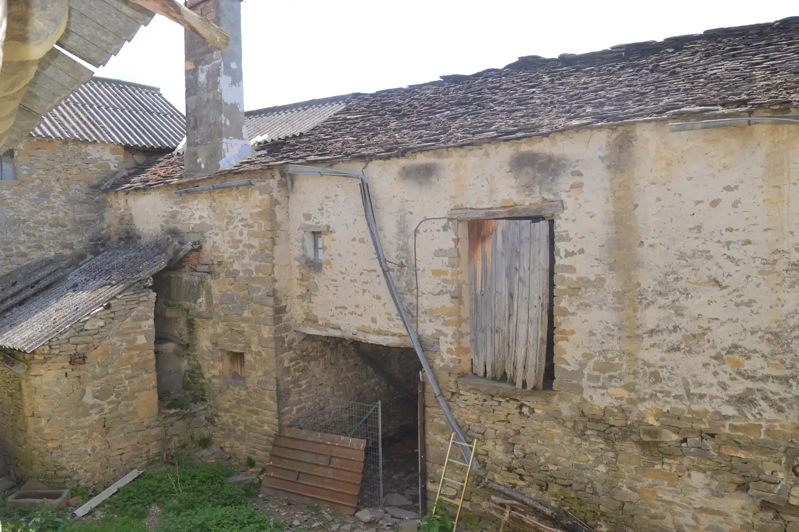 Exterior view of Country homes for sale in Sabiñánigo  with Private garden