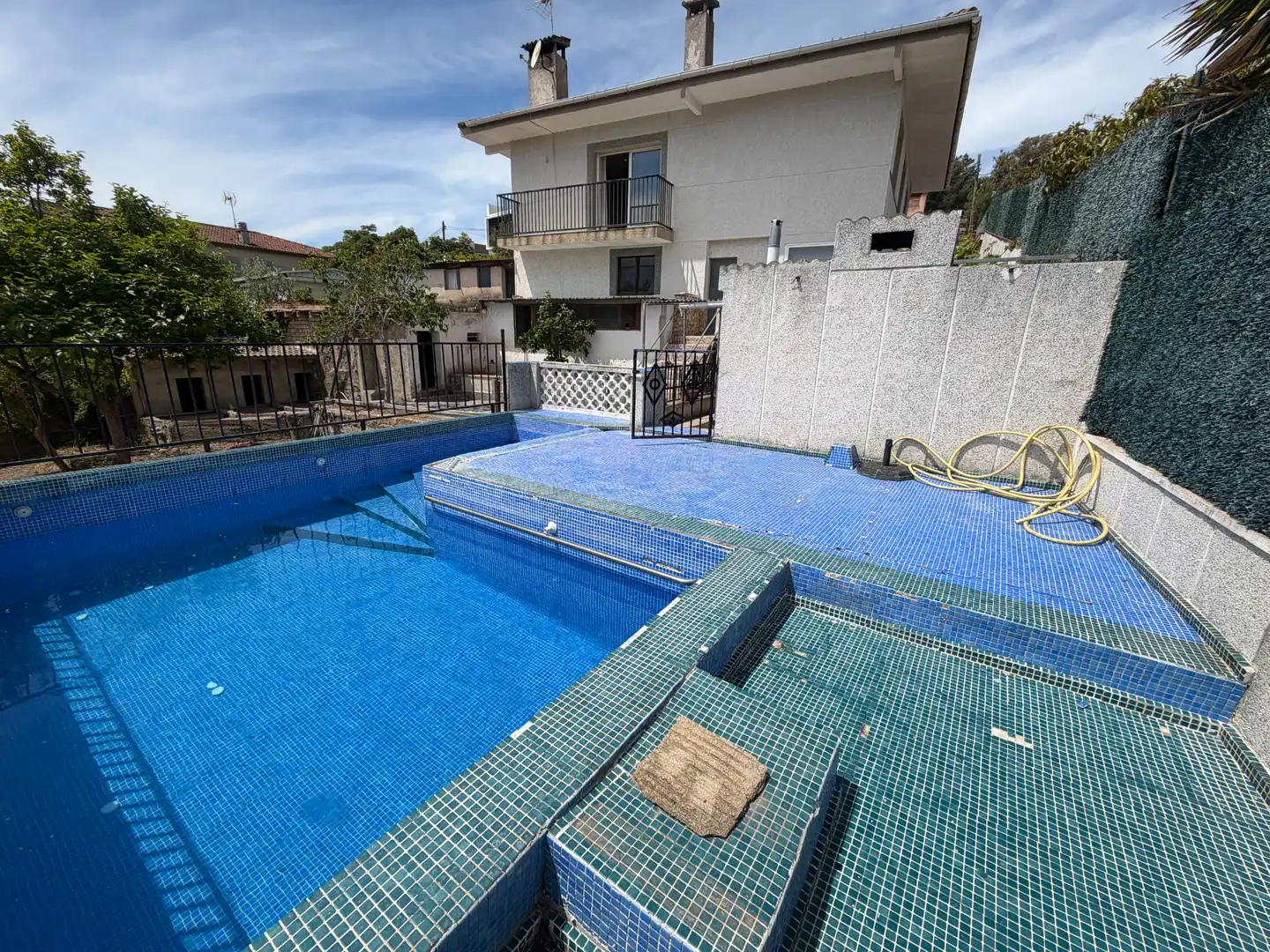 Swimming pool of Houses for sale in Tordera  with Private garden, Terrace and Swimming Pool