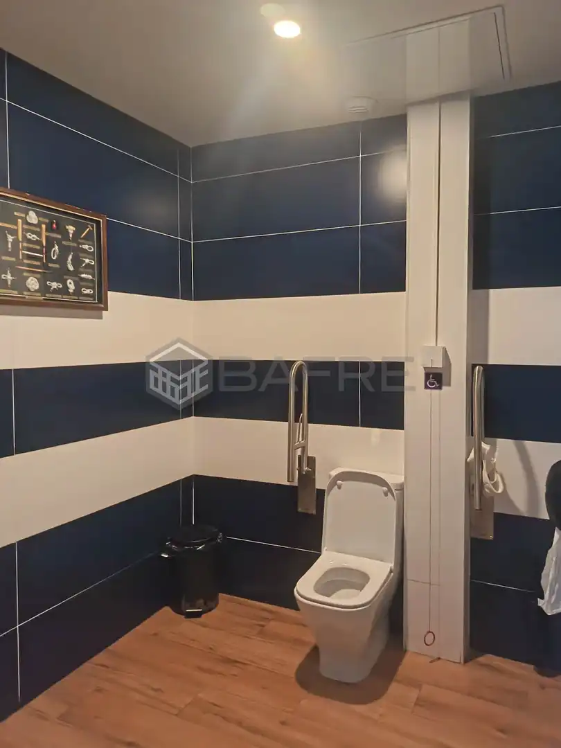 Badezimmer von Geschaftsraum zur Miete in Málaga