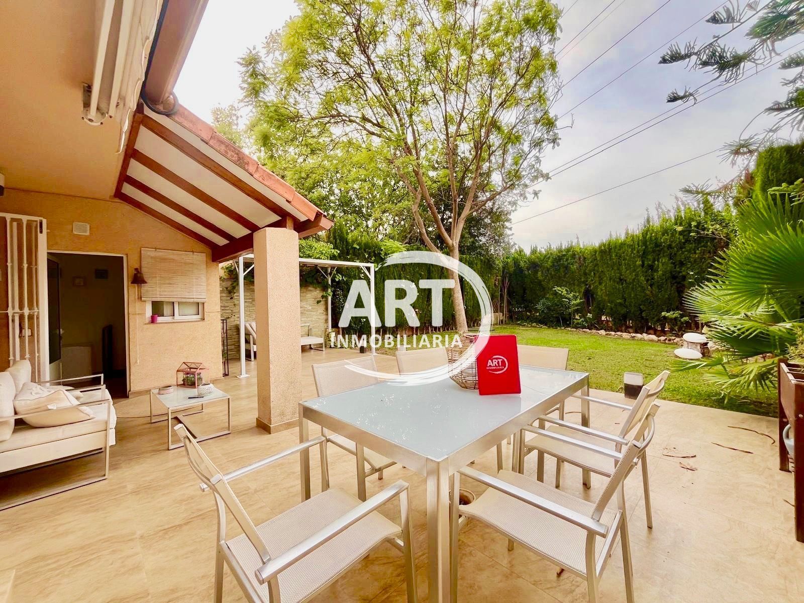 Jardí de Casa o xalet en venda en Bétera amb Aire condicionat, Calefacció i Jardí privat